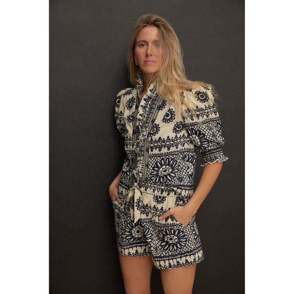 Tuckernuck Love the Label Dagmar Ivory and Navy Printed Ramona Shorts Size XS - Picture 3 of 7